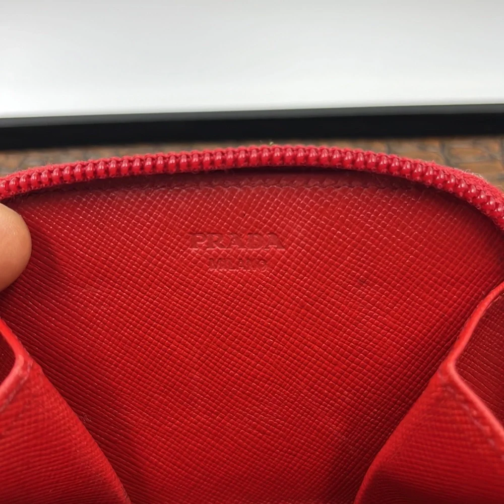 Prada Tessuto Red Zip Around Unisex Credit Card 💳 Holder - Picture 8 of 11